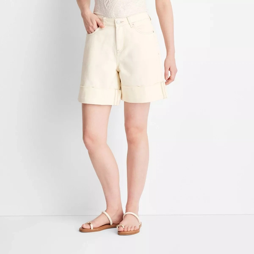 Bbc. Women's Mid-Rise Wide Cuff Baggy Denim Shorts - Cream 16 (Missing Button)